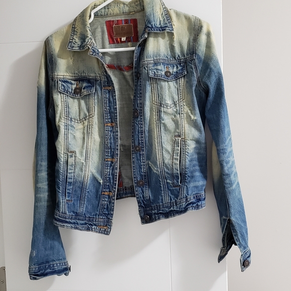 Women's distressed denim jacket - Picture 1 of 3